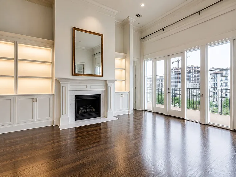 3535 Gillespie St #604 — Photo 6