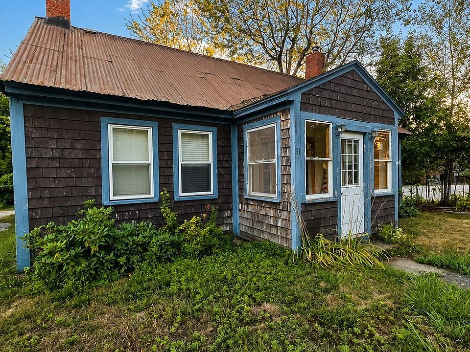 1st image of 31 Pleasant Street
