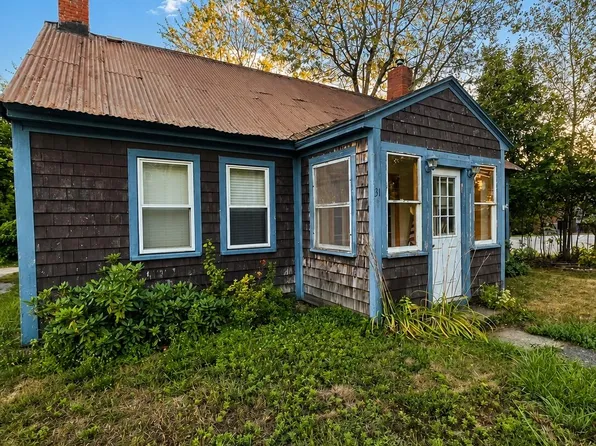 31 Pleasant Street, Sanford, ME 04083