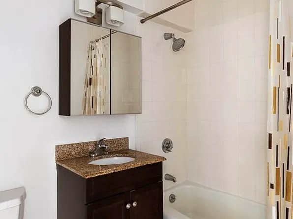 85 8th Avenue image 6 of 8