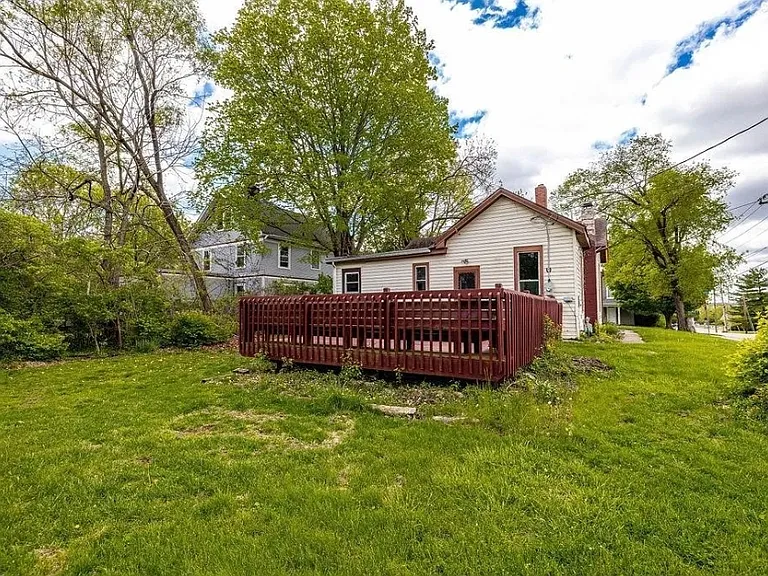 330 W Withrow St — Photo 22