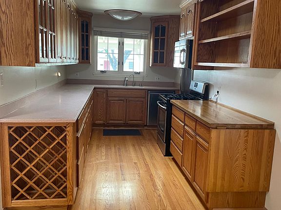 3rd image of 4824 Bela Dr