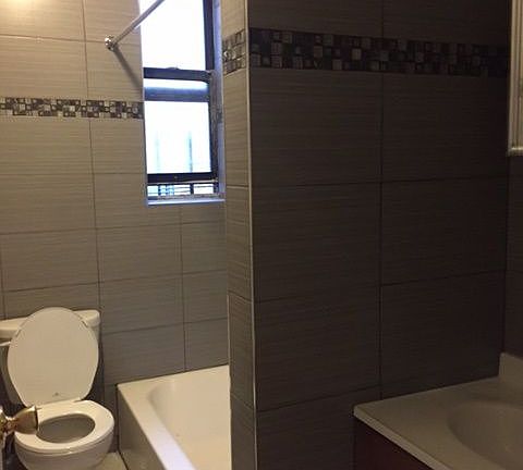 4th image of 401 E 21st St APT 4D
