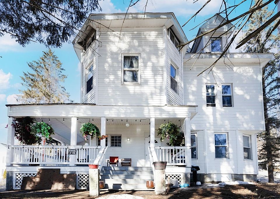 1st image of 164 Blossom St