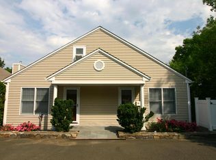 55 Rodwell Ave, Greenwich, CT 06830