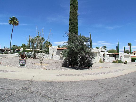 3rd image of 722 W Calle Del Ensalmo