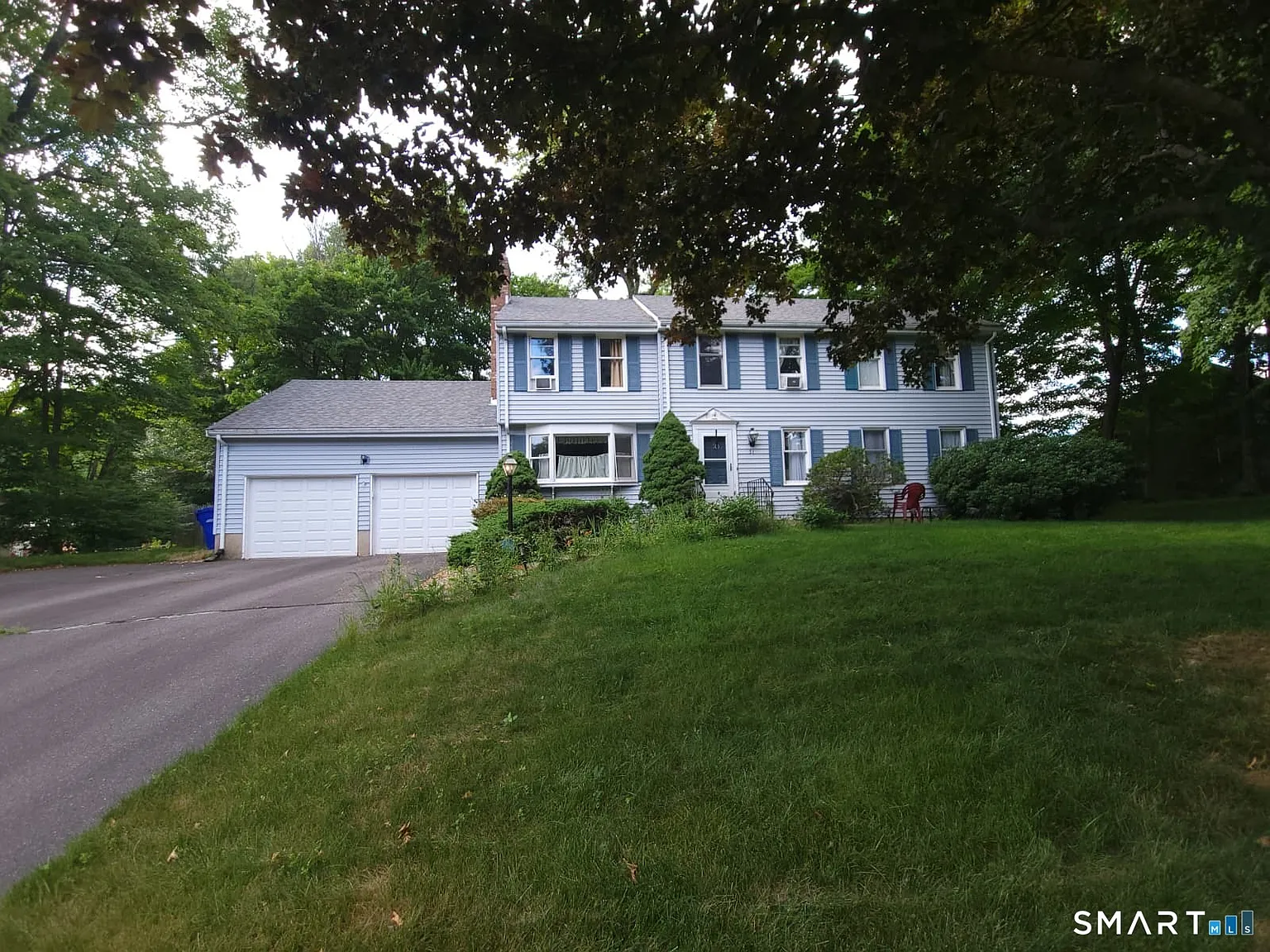 4 bed, 2.5 bath, 3150 sqft, $3,750 — Photo 1