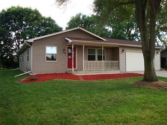 1st image of 3719 Balmoral Dr