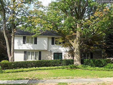 1st image of 3300 Somerset Dr