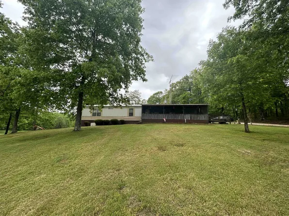 465 Murphy Rd, Wildersville, TN 38388