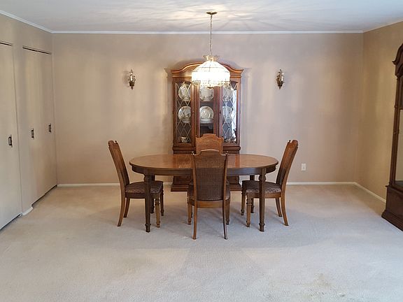5th image of 5200 S Tuckaway Blvd Unit 321B