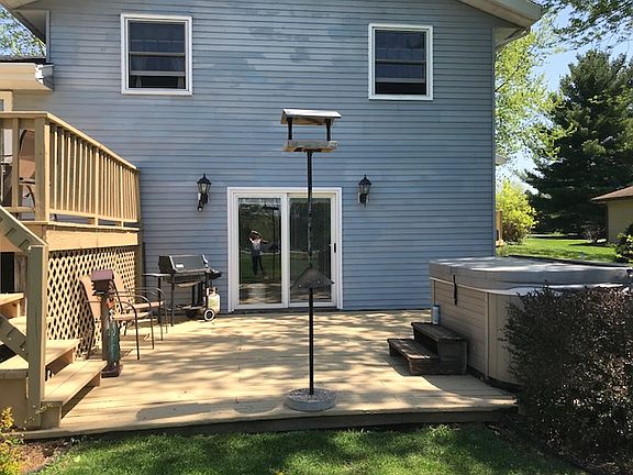 2nd image of 5835 Moosehorn Ln