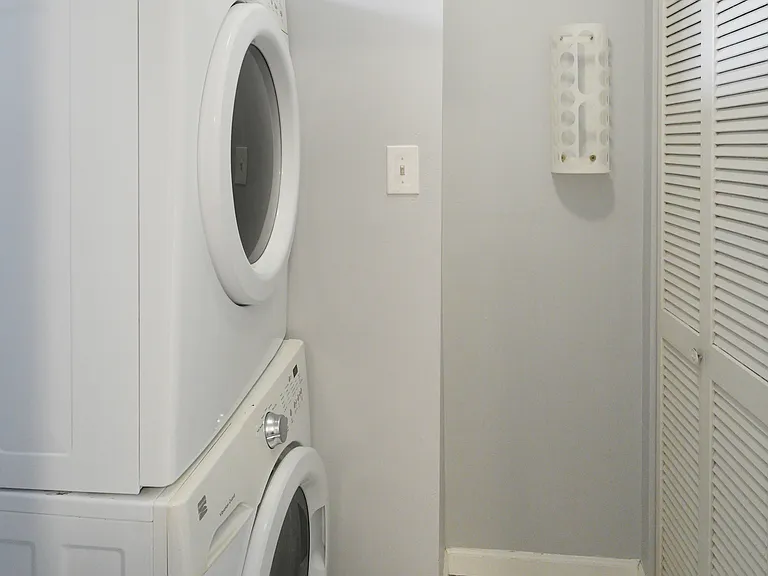 4512 Westminster Pl #3W — Photo 5