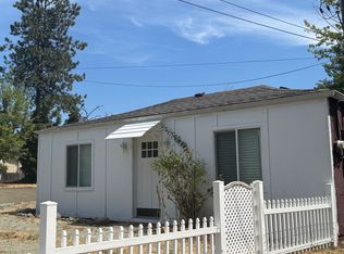 HG-0000 | 1745 SE Jackson St, Roseburg, OR 97470