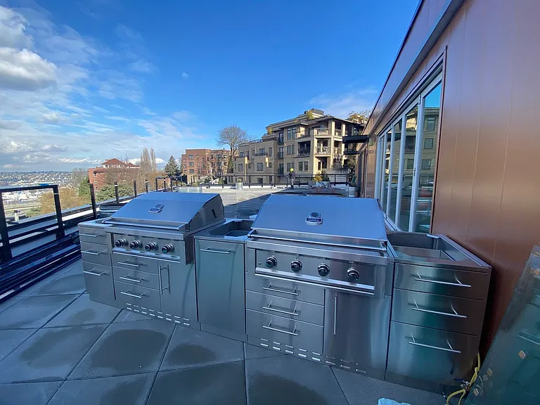 Bell View Apartments — Photo 92