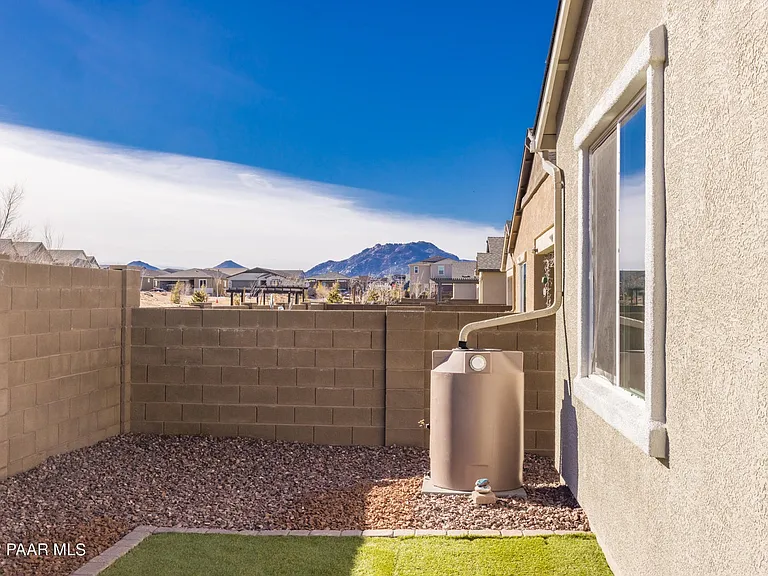 1385 Warbler Way — Photo 34