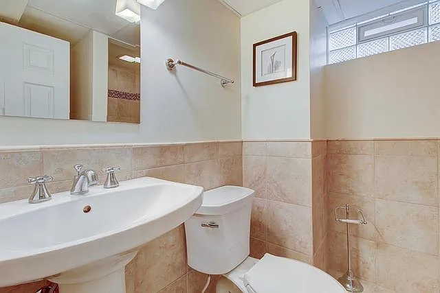 4222 Washington St — Photo 17