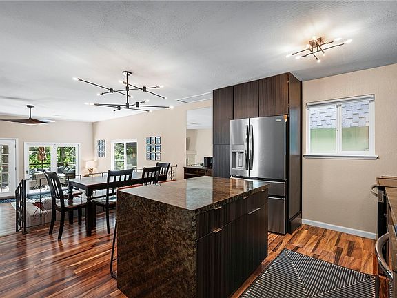 3rd image of 978 Glenrock Dr Unit 36