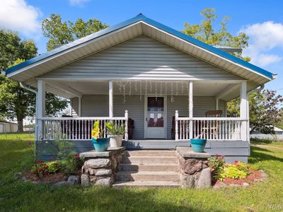 2318 Arch Rd, Eaton Rapids, MI, 48827