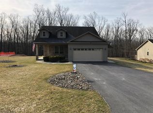 360 Wertz Dr, Hollidaysburg, PA 16648