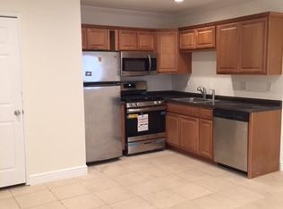 6210 Calvin Ave, Tarzana, CA 91335