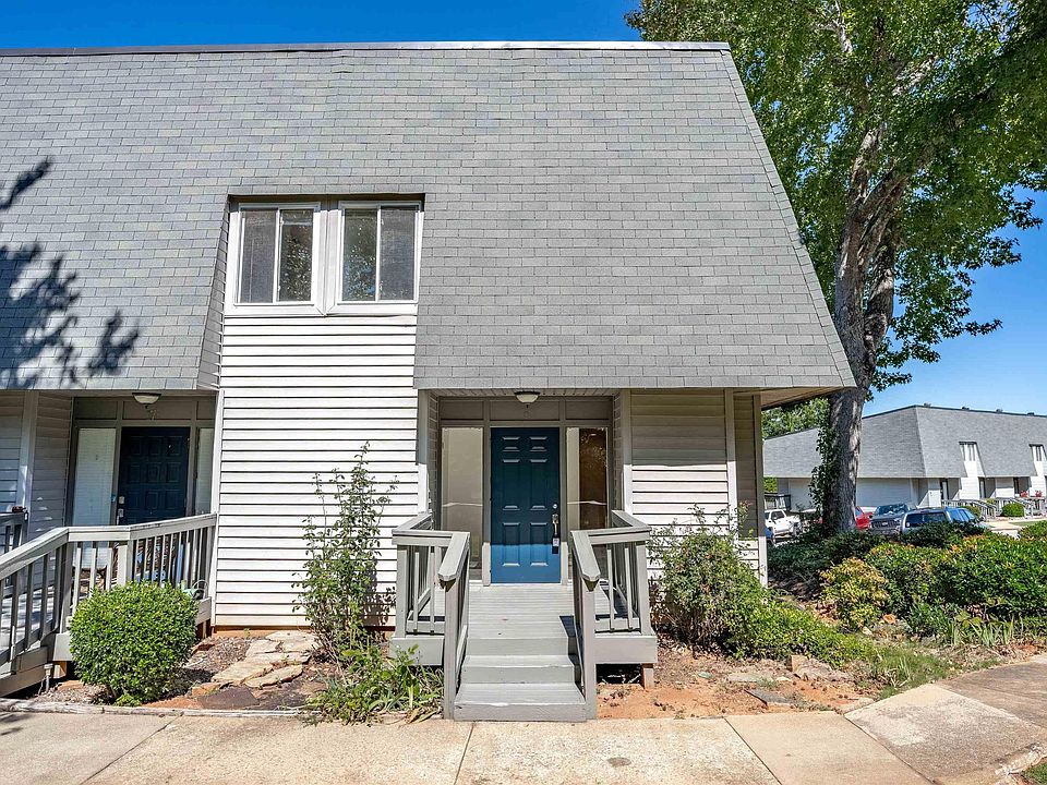 1st image of 301 Harbor Heights Dr APT 17D