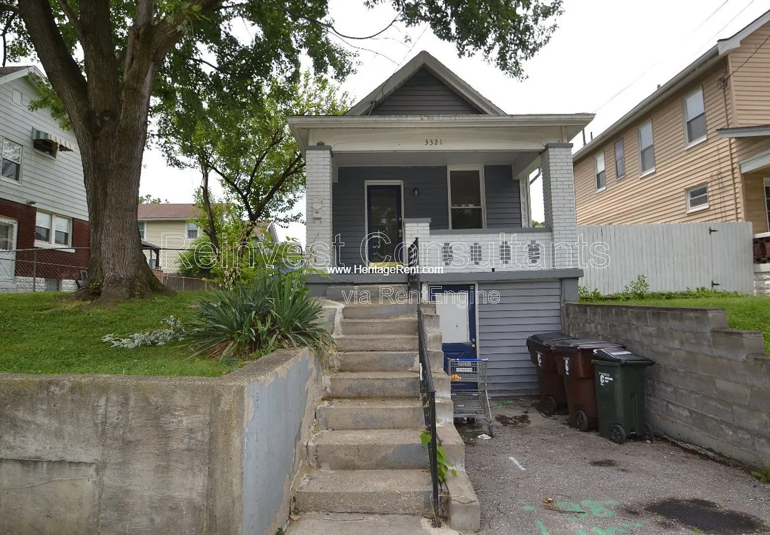 2 bed, 1.0 bath, 1200 sqft, $1,395 — Photo 1