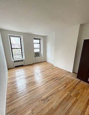2nd image of 1662 1st Ave #3NA