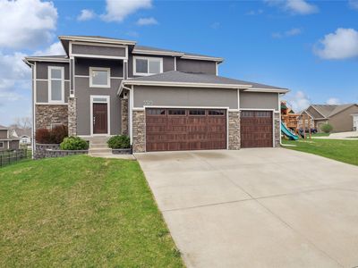 5325 162nd Ct, Urbandale, IA, 50323