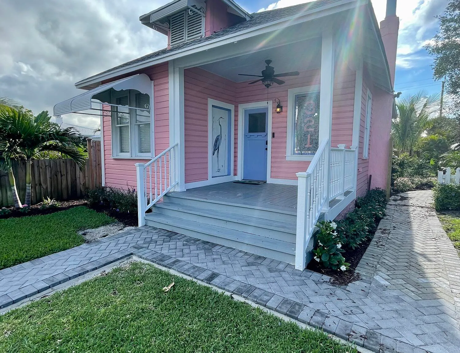 2 bed, 1.0 bath, 840 sqft, $2,950 — Photo 2