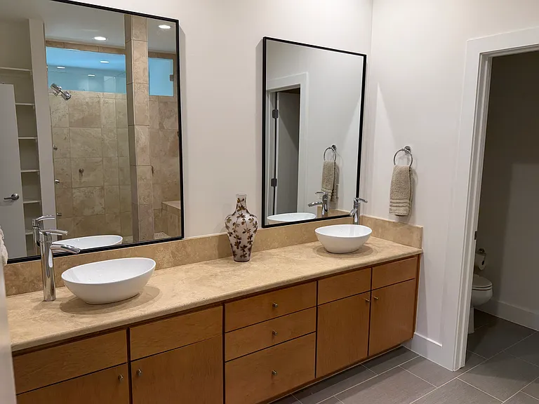1205 Kinney Ave #1205G — Photo 6
