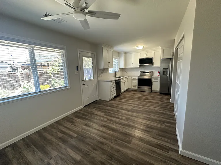 5501 Pennsylvania Blvd — Photo 4