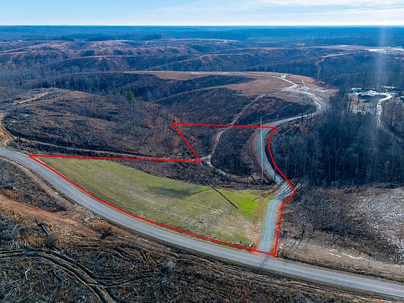 3rd image of 1379 Little Swan Creek Rd