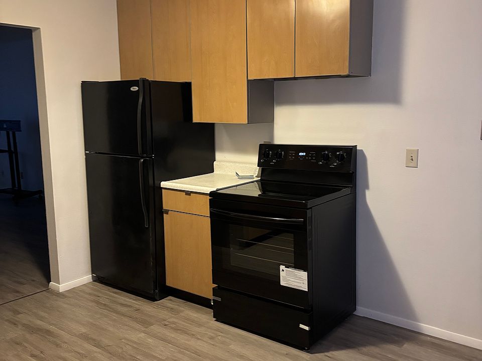 1st image of 1912 Bowling St SW APT 1