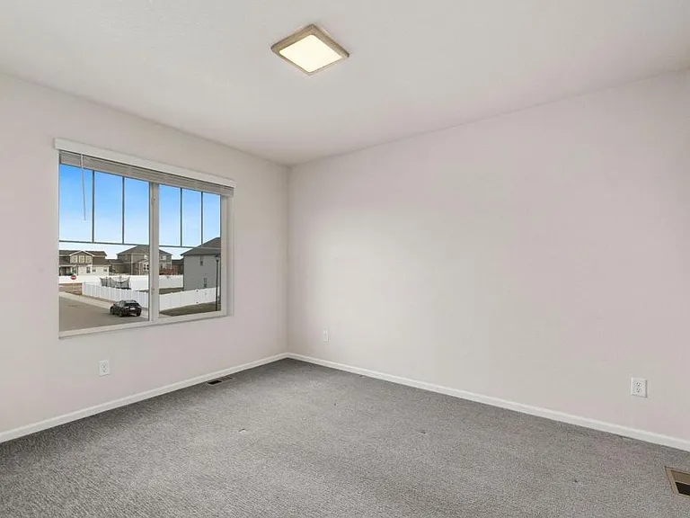 1867 Paley Dr — Photo 20