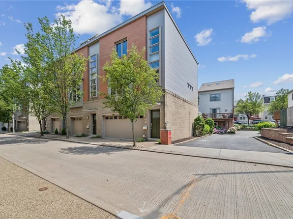 1816 Merriman Way, Pittsburgh, PA 15203