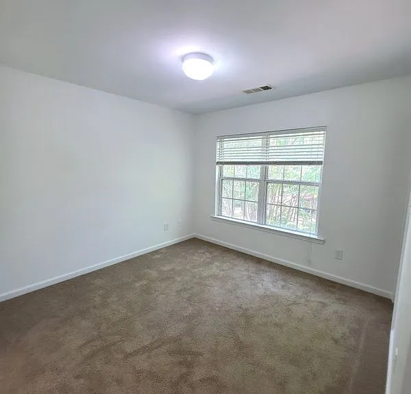 2179 Dillard Xing — Photo 19