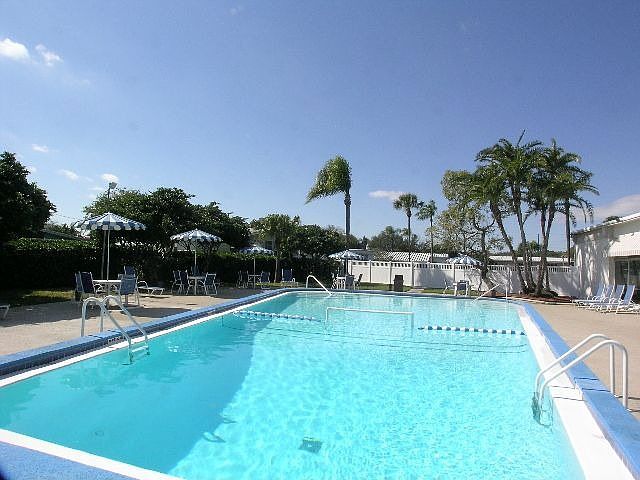 1st image of 7036 Mount Georgetown Dr NE #547