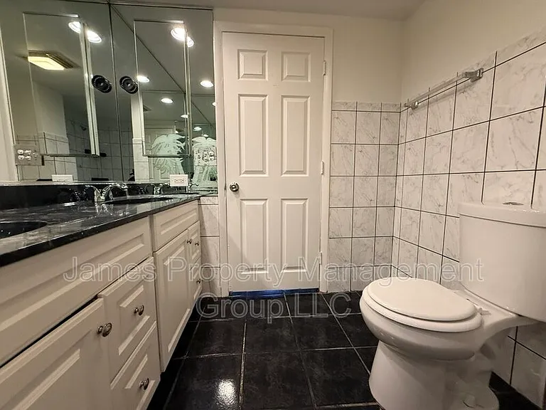 2524 W Cortez St — Photo 7