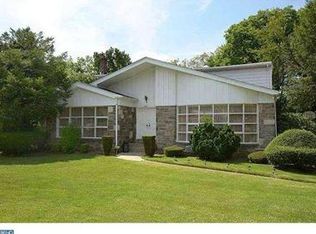 7918 Oak Hill Dr, Cheltenham, PA 19012