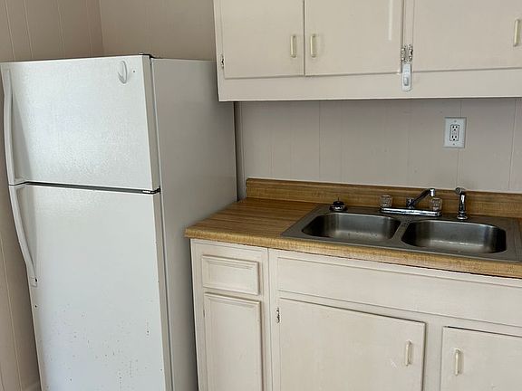 3rd image of 40 Eglin St #L