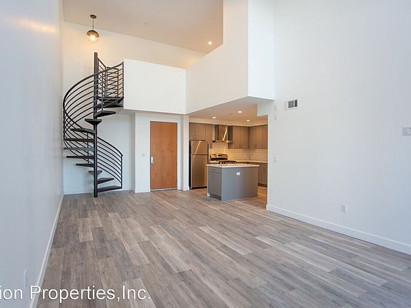 3rd image of 5012 Slauson Ave #406