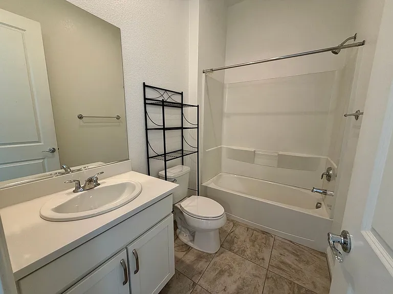 313 Meadow Brush Pl — Photo 14
