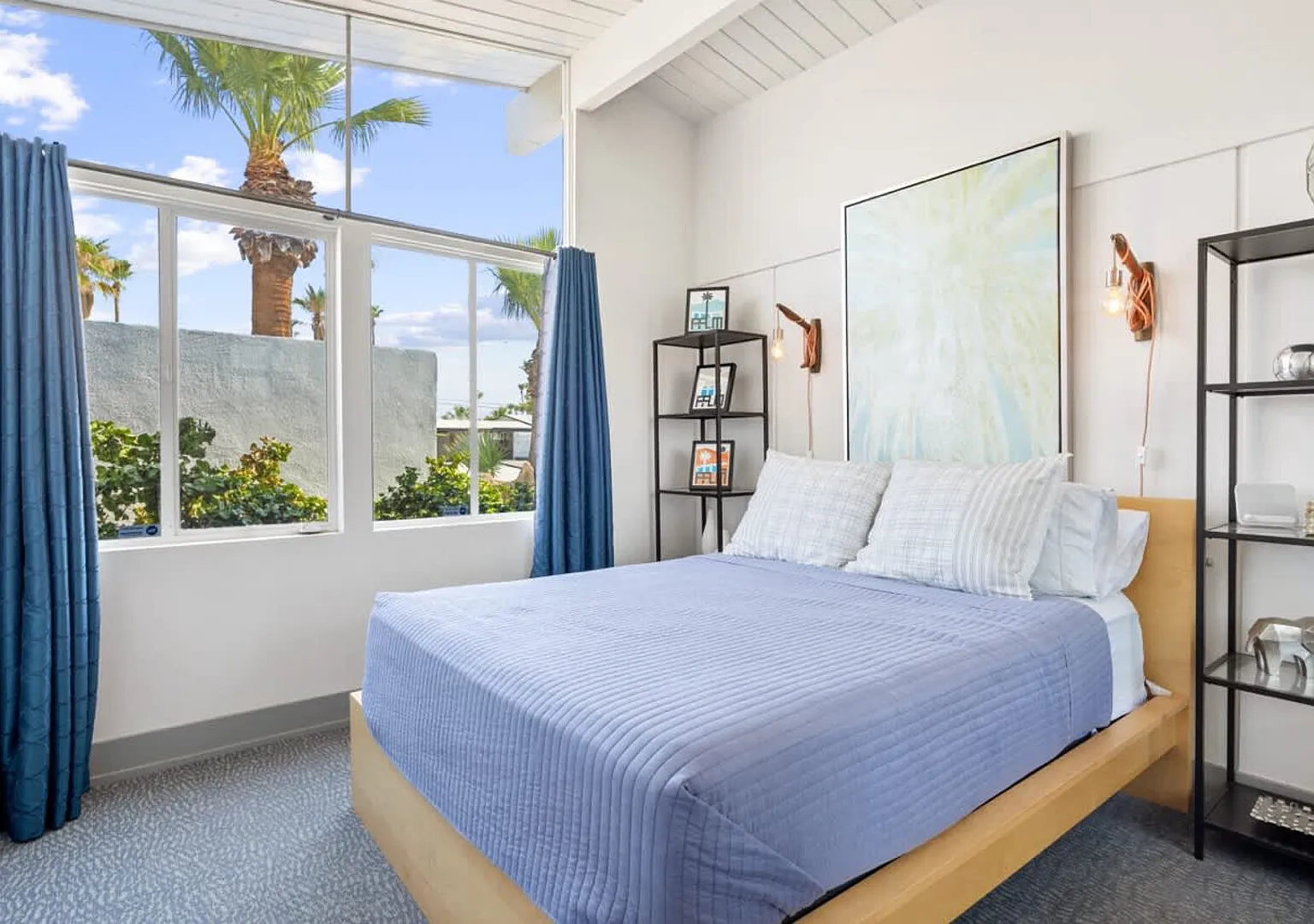 Mountain-View Retreat: Pet-Friendly Home with Private Pool — Photo 3