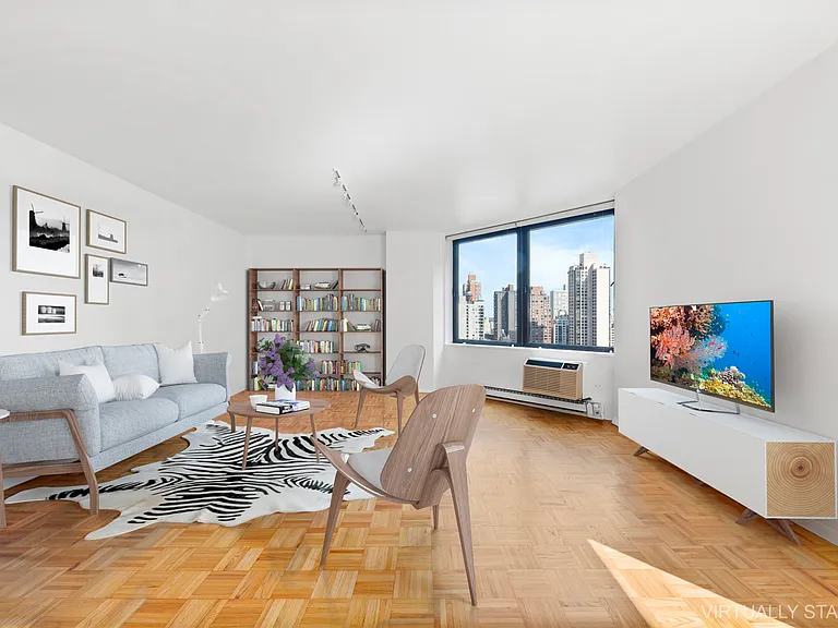 1641 3rd Ave #15C — Photo 3