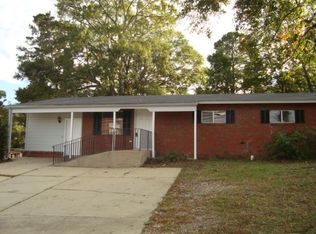 2230 Airport Trwy, Columbus, GA 31904