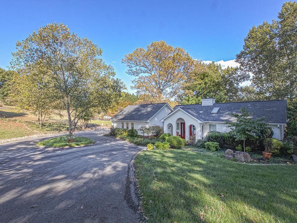 1st image of 669 Boxwoodgreen Dr