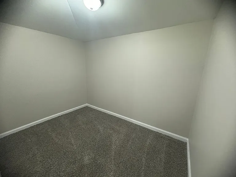 508 Elm Ave — Photo 9
