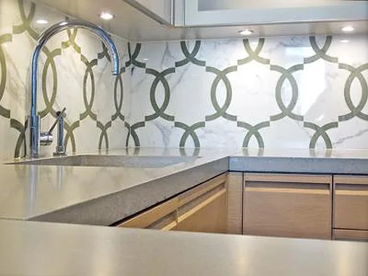 Sold by R New York | media 2