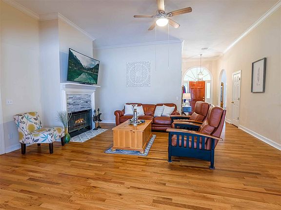 3rd image of 7665 Willow Bastic Ct